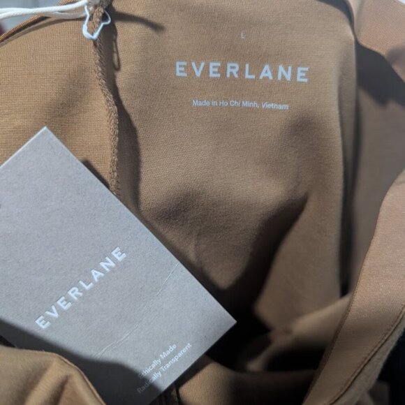 Everlane | The Dream Kick Flare Pant In Toasted Coconut - Picture 9 of 15